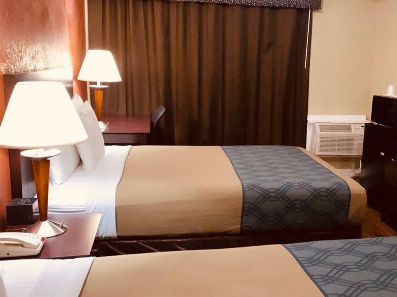 Hotel Econo & - Westbrook