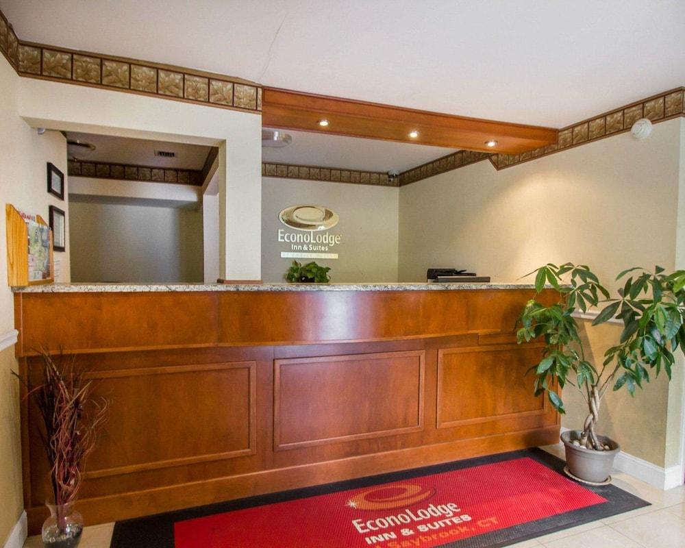 Econo & - Westbrook Hotel 3*