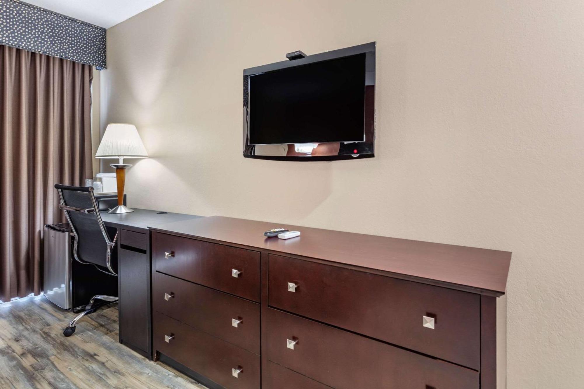Hotel Econo Inn&suites Old Saybrook